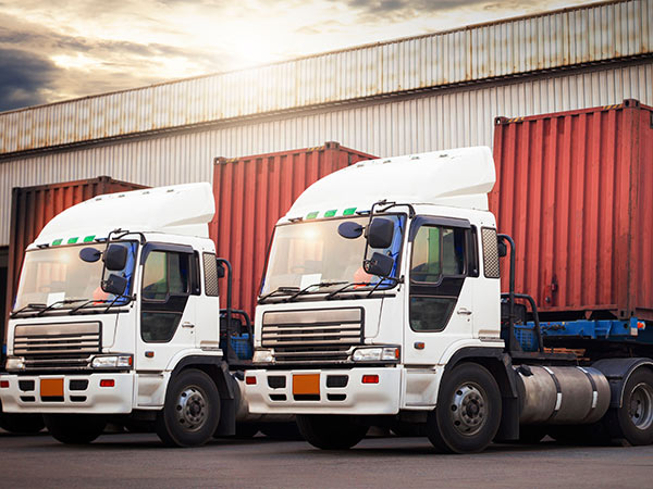 azienda-autostrasporti-su-gomma-con-autotreno-autocarro-autoarticolato-modena