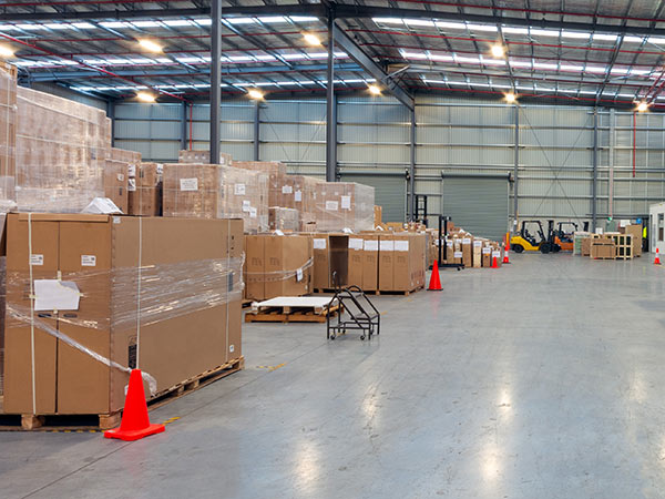 ritiro-stoccaggio-spedizioni-deposito-merci-container-pallet-modena