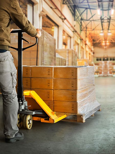 trasporti-e-logistica-di-merci-container-pallet-modena